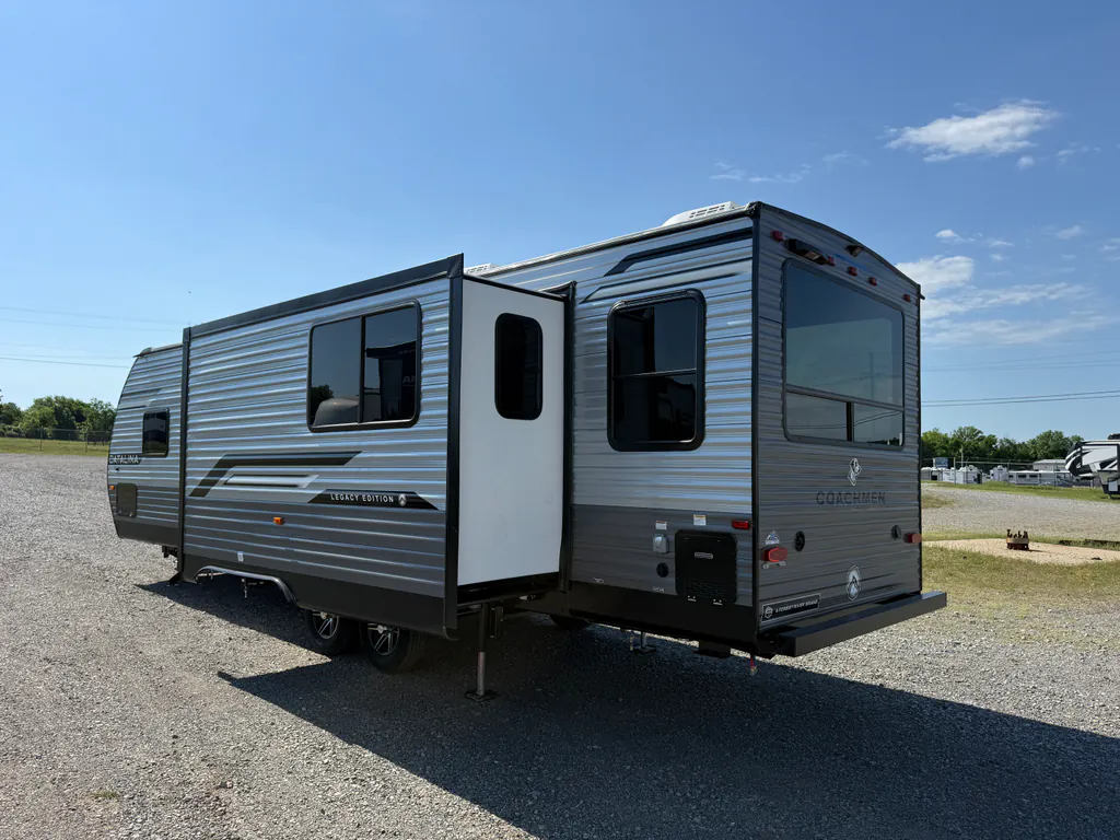 2026 Coachmen Catalina Legacy Edition 283RNR, Photos photo 5