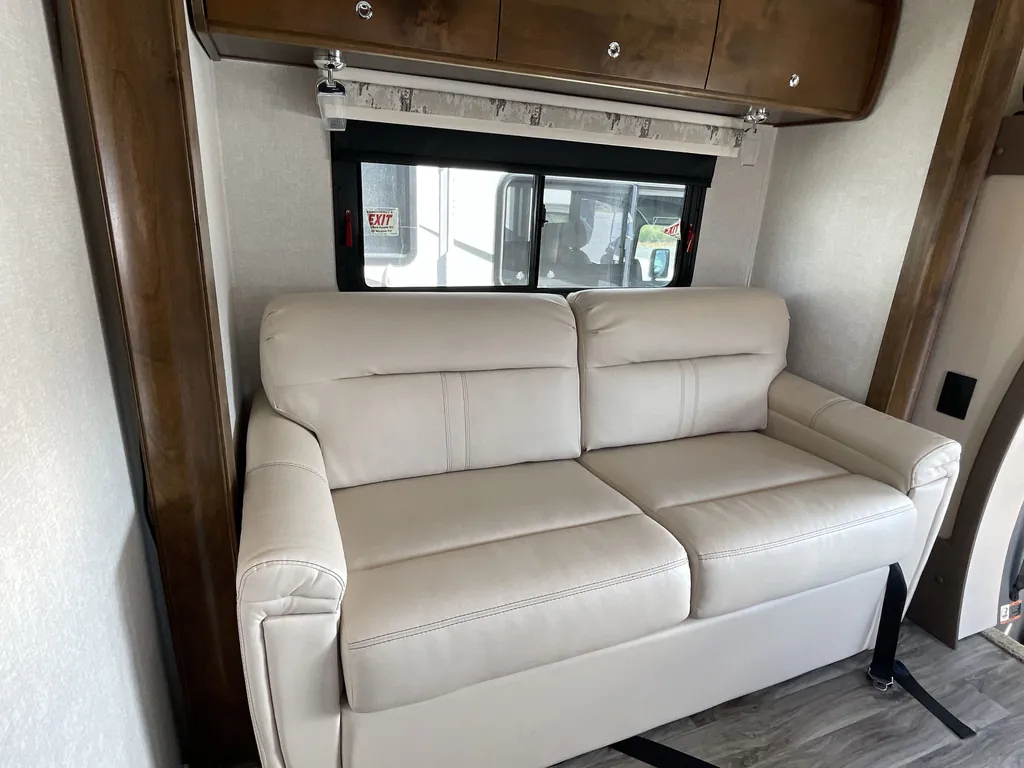 2019 Tiffin Wayfarer 25 QW, Photos photo 9