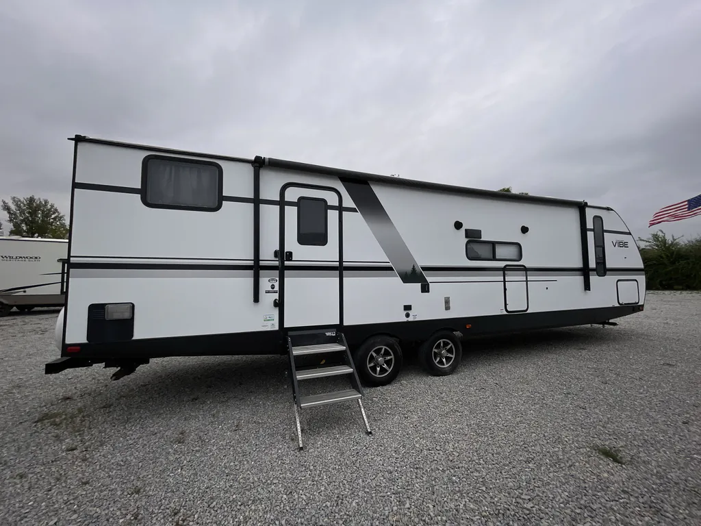 2021 Forest River Vibe 28BH, Photos photo 3