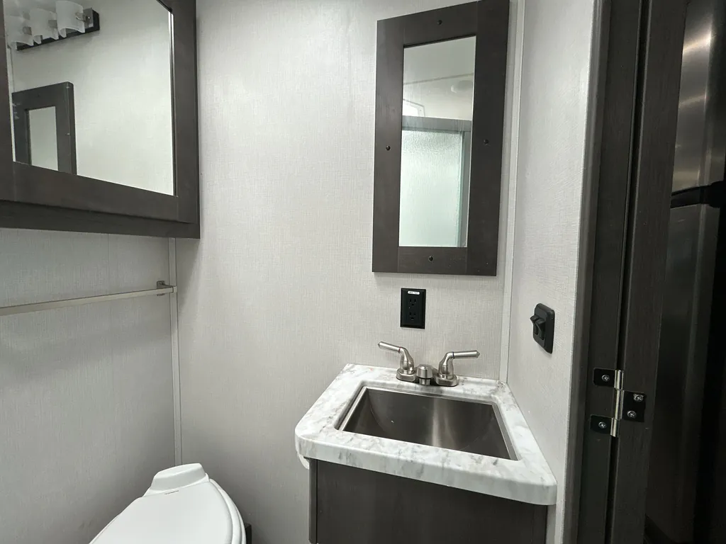 2023 Forest River Georgetown 5 Series GT5 36B5, Photos photo 28