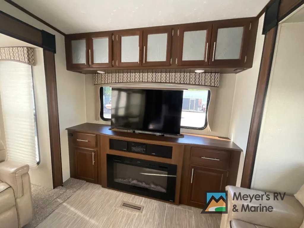 2018 Forest River Wildcat 34WB, Photos photo 21
