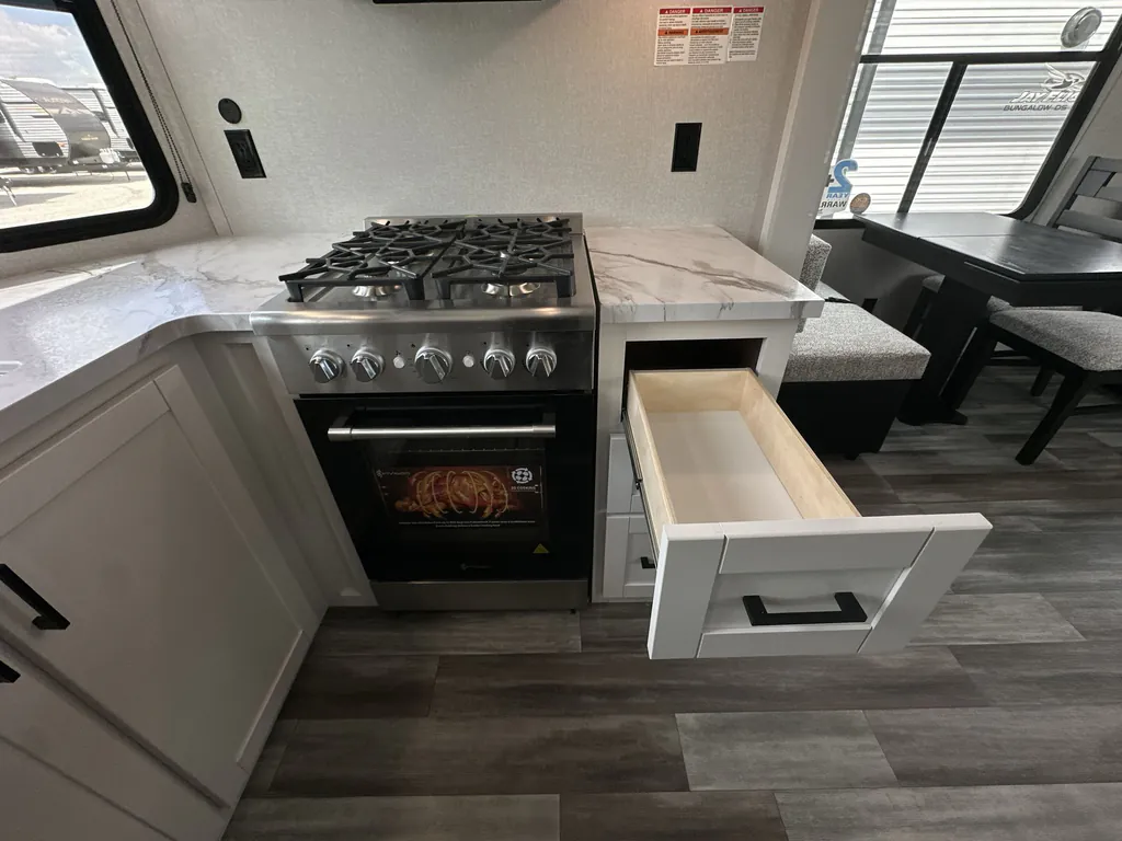 2026 Jayco Jay Flight Bungalow 404LOFT DS, Photos photo 27