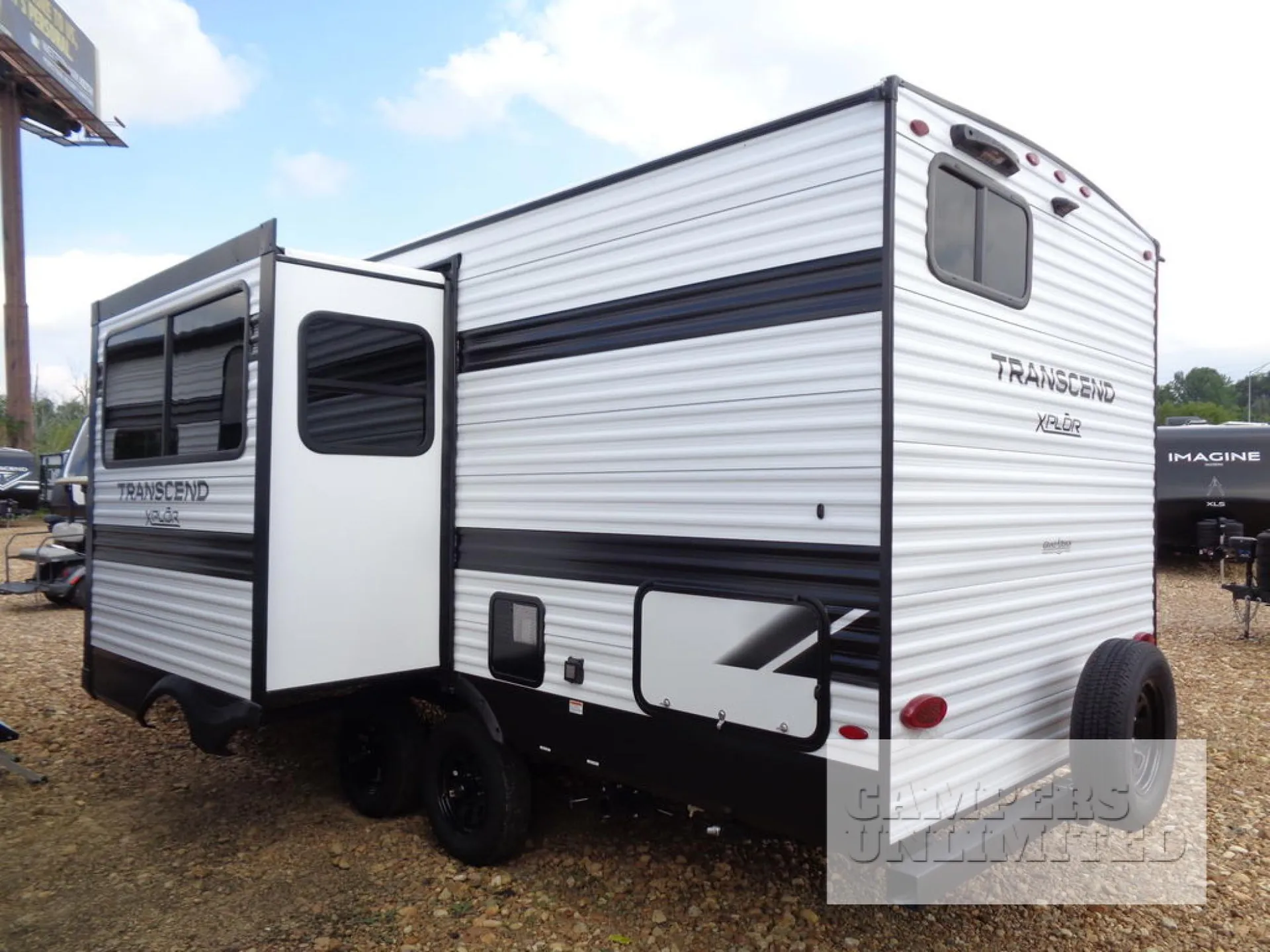 2026 Grand Design Transcend Xplor 23BHX - Photo 4