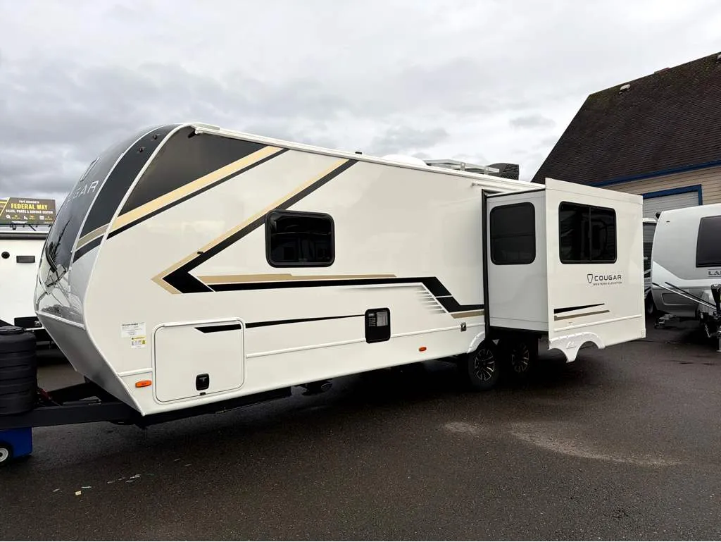 2026 Keystone Cougar Western Elevation 25MLWE - Photo 4