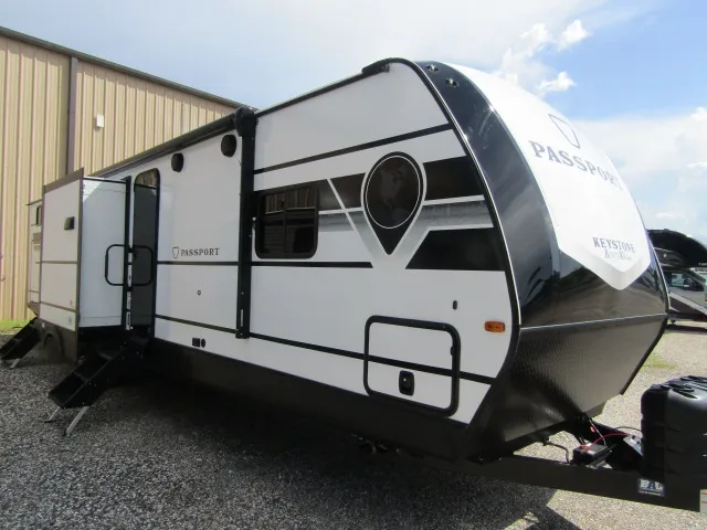 2026 Keystone Passport 3300BK - Photo 2