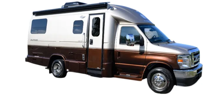 Coach House Platinum 220TB exterior