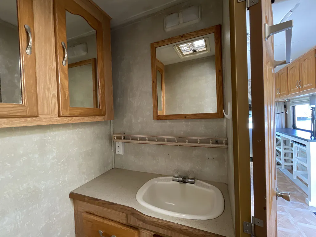 2005 Forest River Sunseeker 2900, Photos photo 18