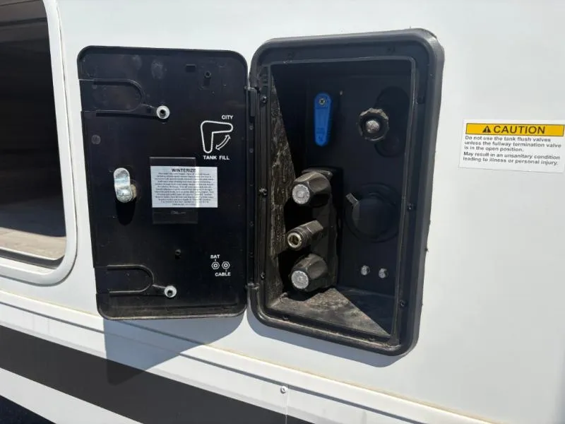 2026 KZ Connect 261RB - Photo 3