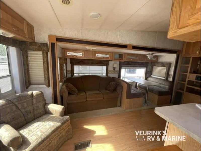 2004 Holiday Rambler SAVOY 28RLS - Photo 4