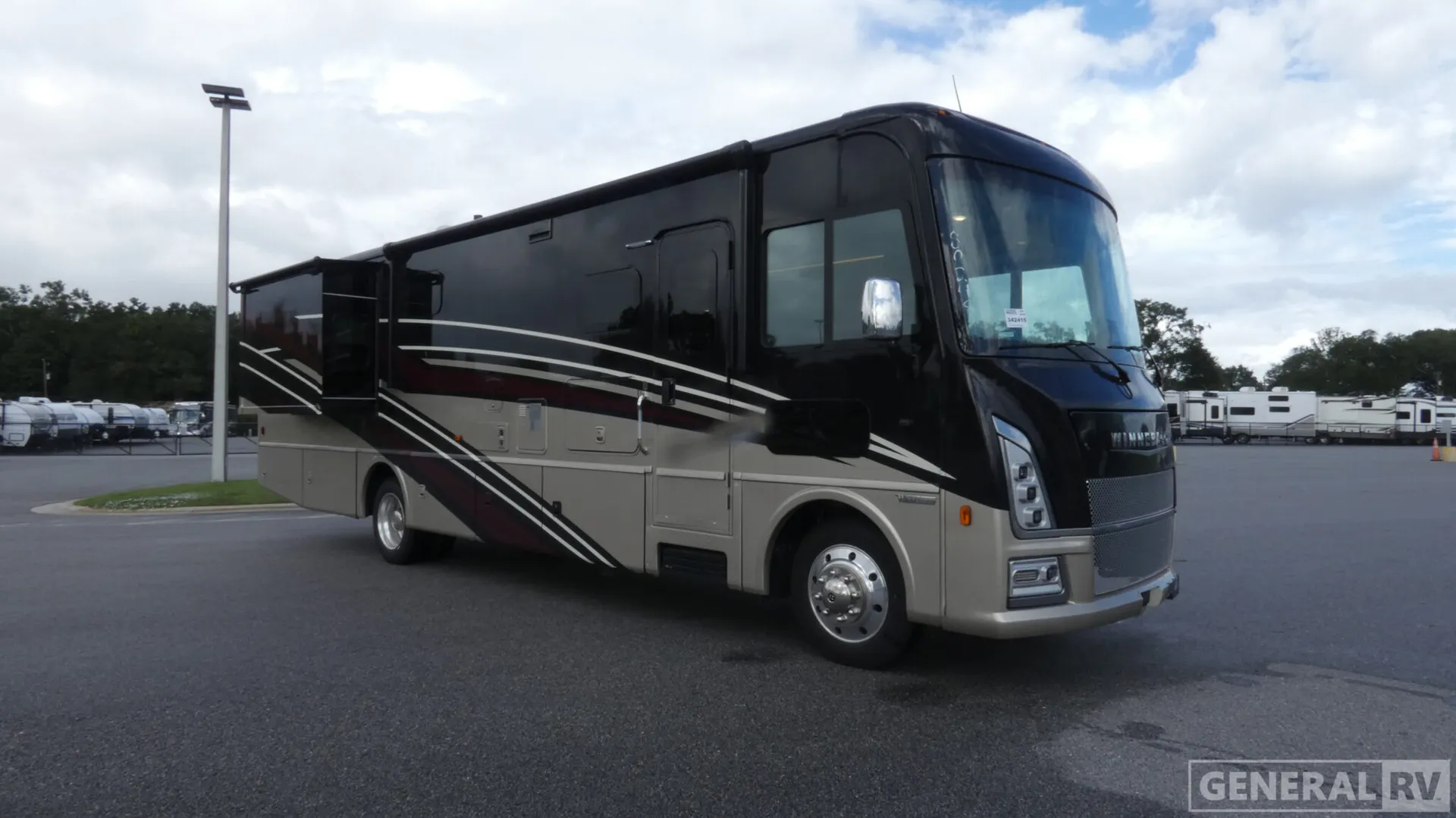2026 Winnebago Adventurer 35F - Photo 2