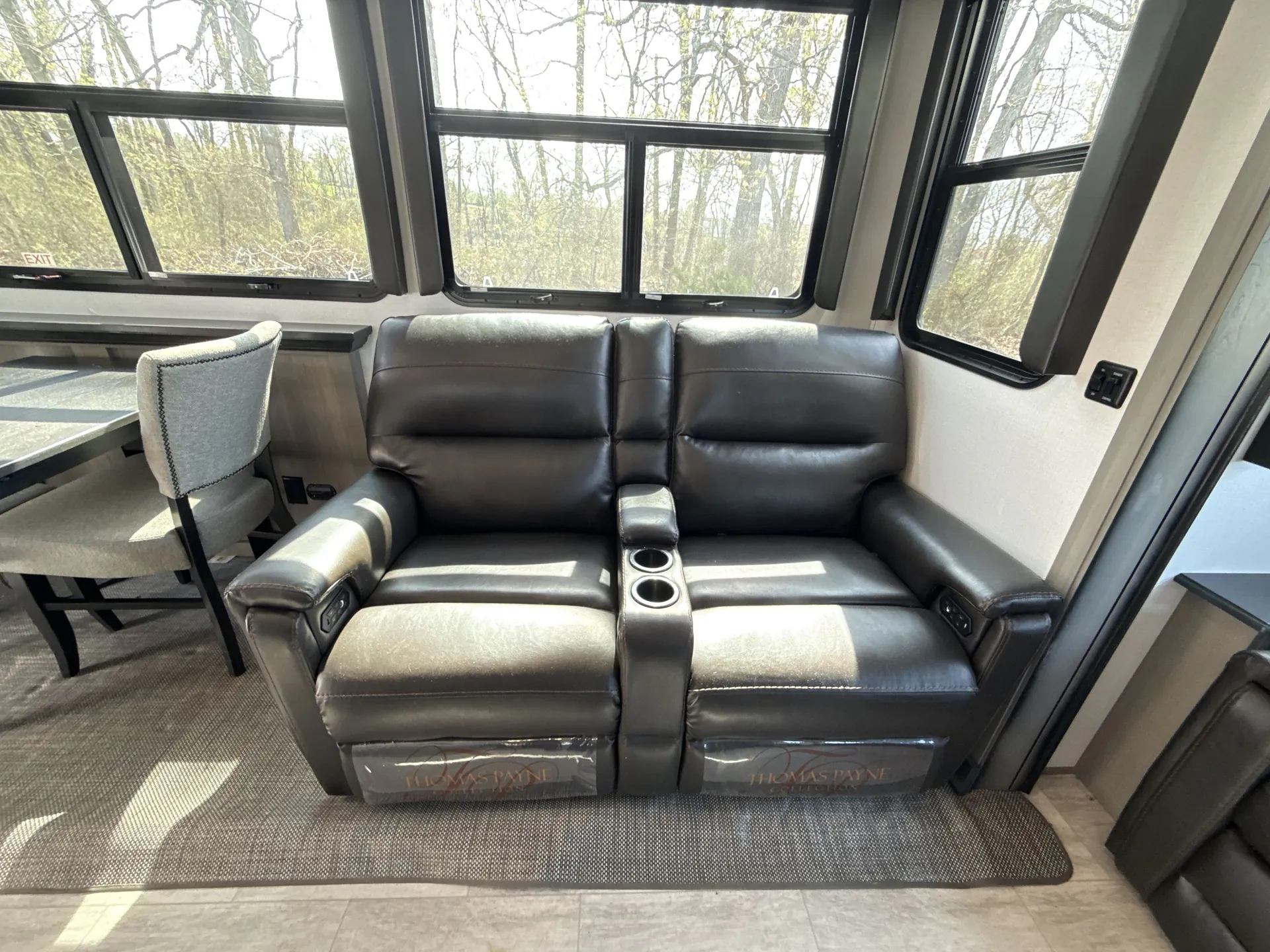 2023 Keystone Montana 3123RL — living area main