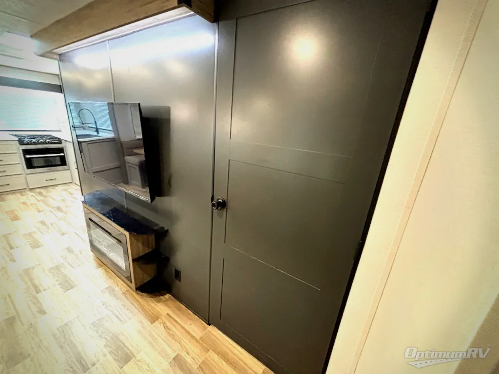 2025 Forest River Vibe 3400SB, Photos photo 15