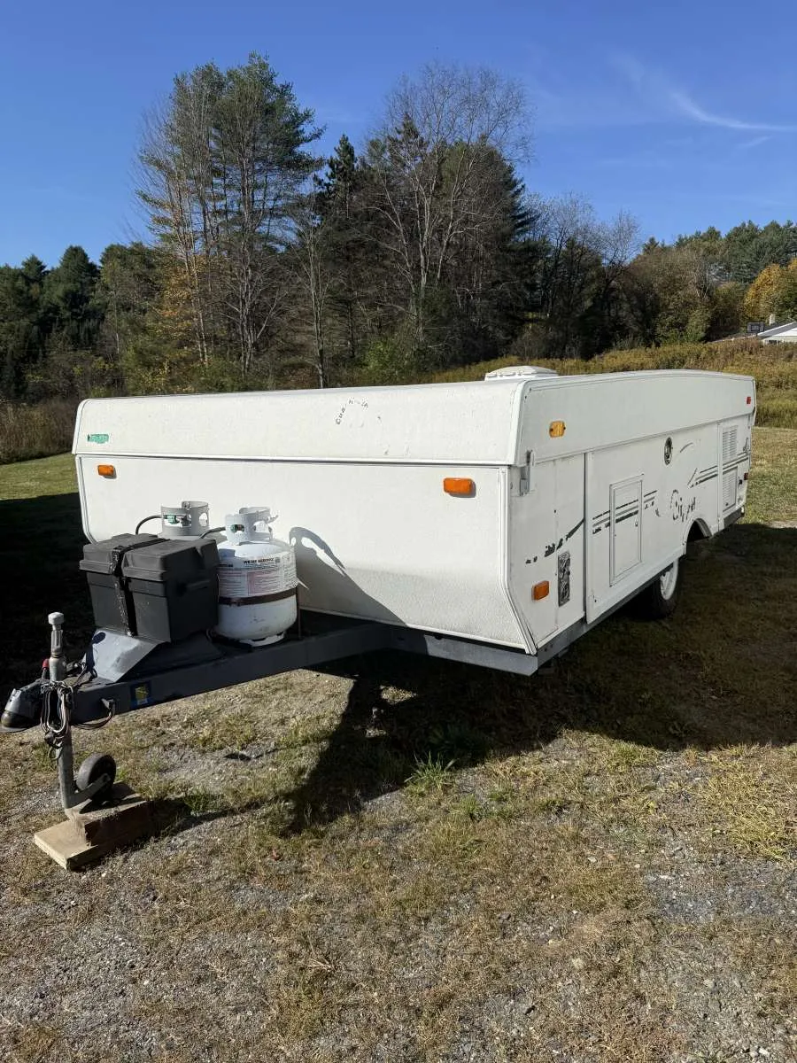 2001 Coachmen CLIPPER 1265 - Photo 3