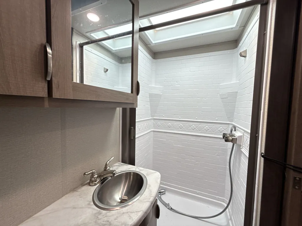 2021 Grand Design Imagine XLS 22MLE, Photos photo 17