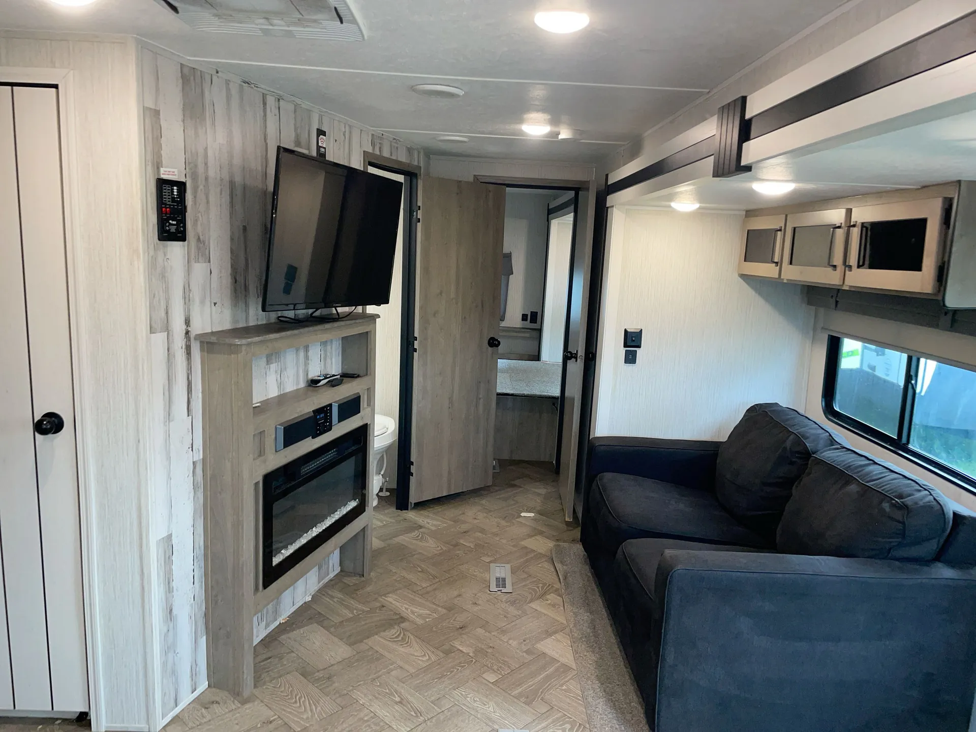 2022 Forest River Puma 26FKDS — living area main