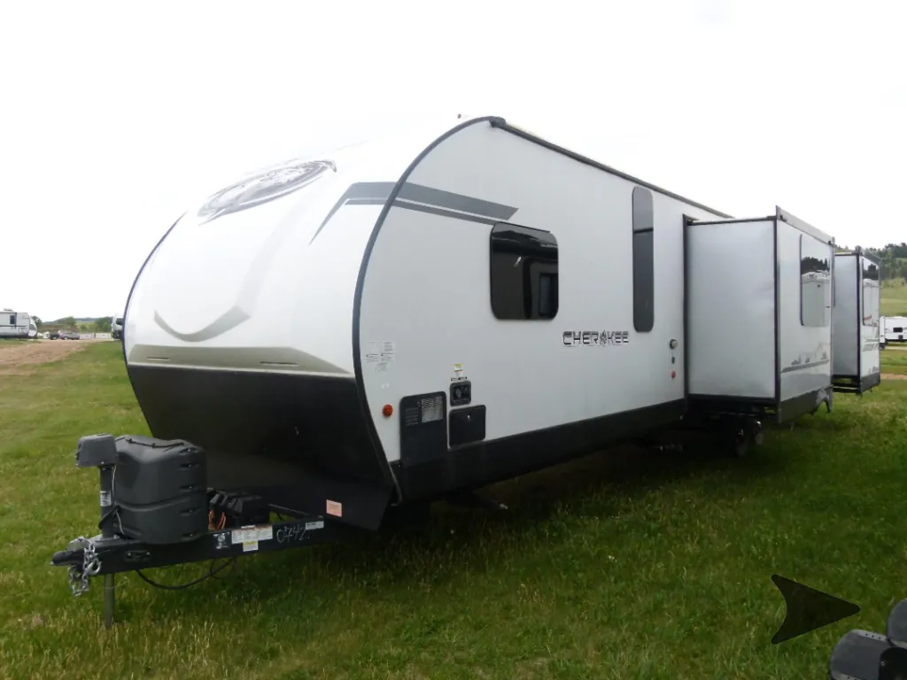 2021 Forest River Cherokee 306MM, Photos photo 2