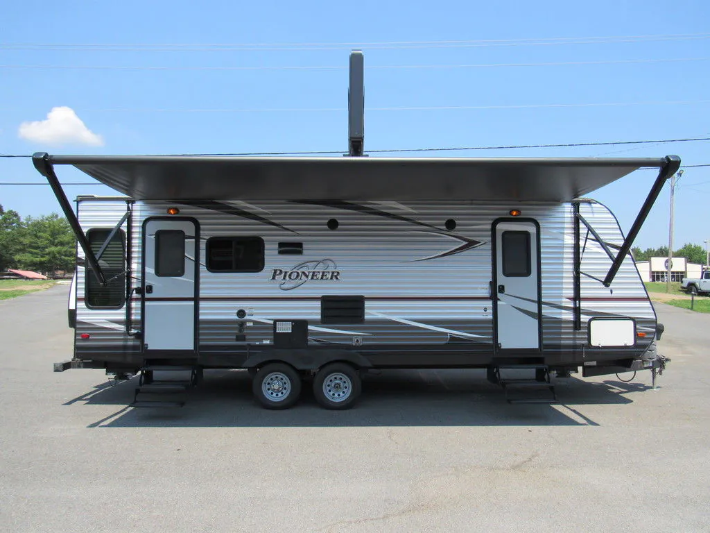 2017 Heartland Pioneer PI RL 250 - Photo 4
