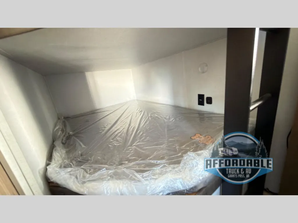 2026 Forest River RV Wildwood X-Lite 241BHXL, Photos photo 28