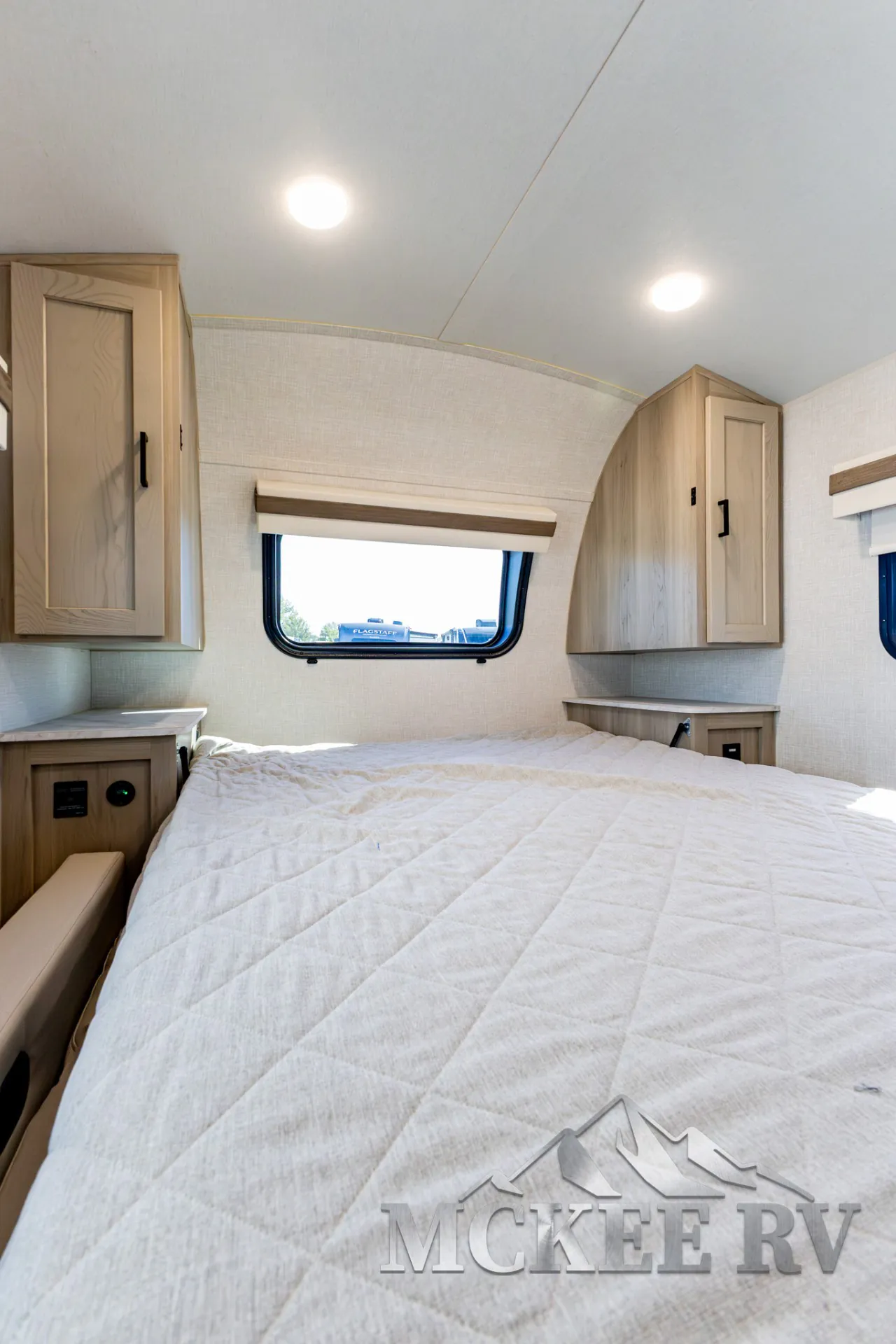 2023 Forest River Flagstaff E-Pro 19FDS — Photo 6