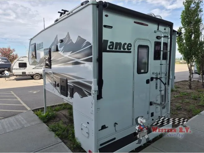 2026 Lance Lance Truck Campers 855S - Photo 3
