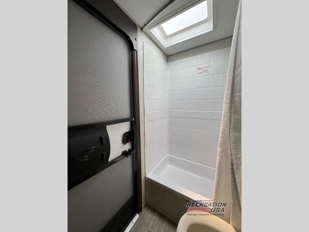 2021 Forest River Cherokee 274BRB, Photos photo 35