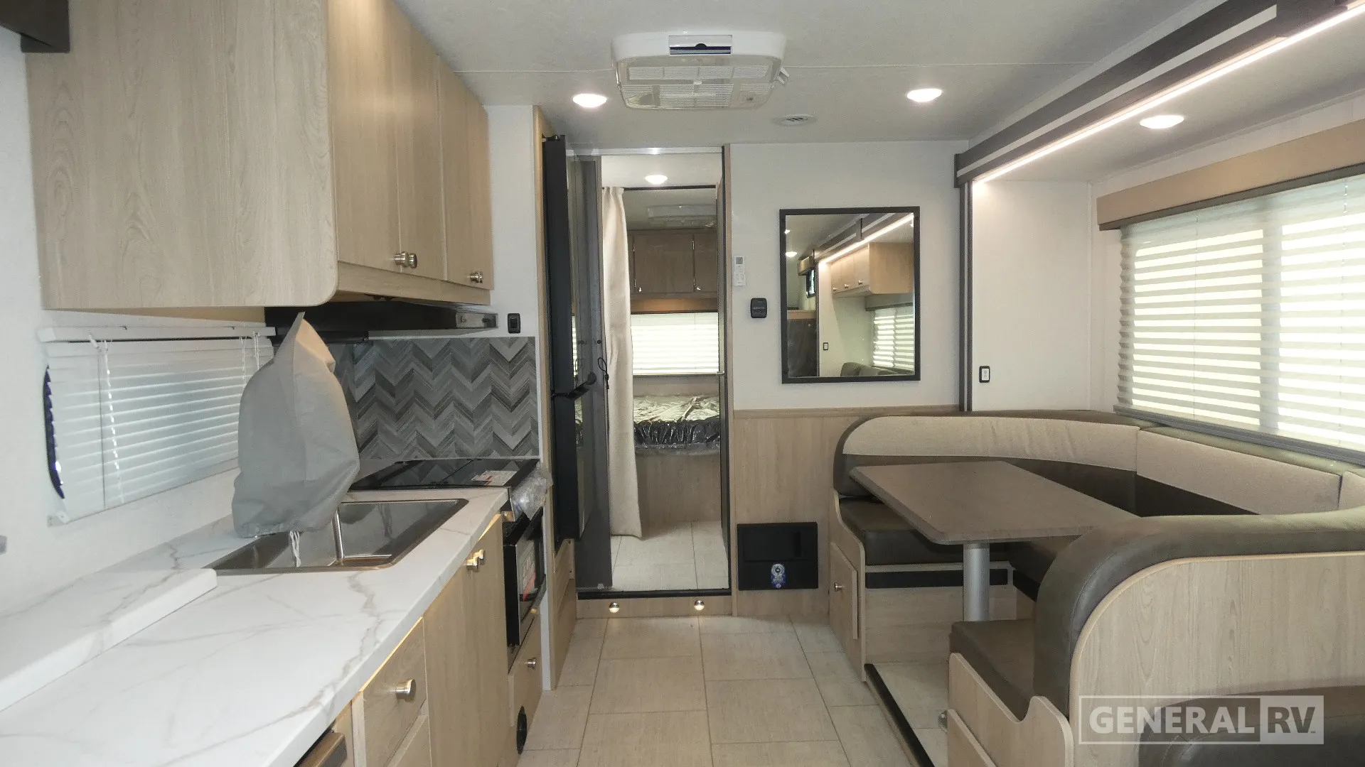 2026 Coachmen Leprechaun 319MB - Photo 3