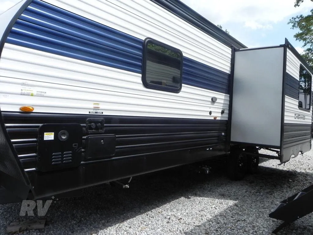 2023 Forest River Cherokee 243TR dealer photo 2 from Root's RV & Sales
