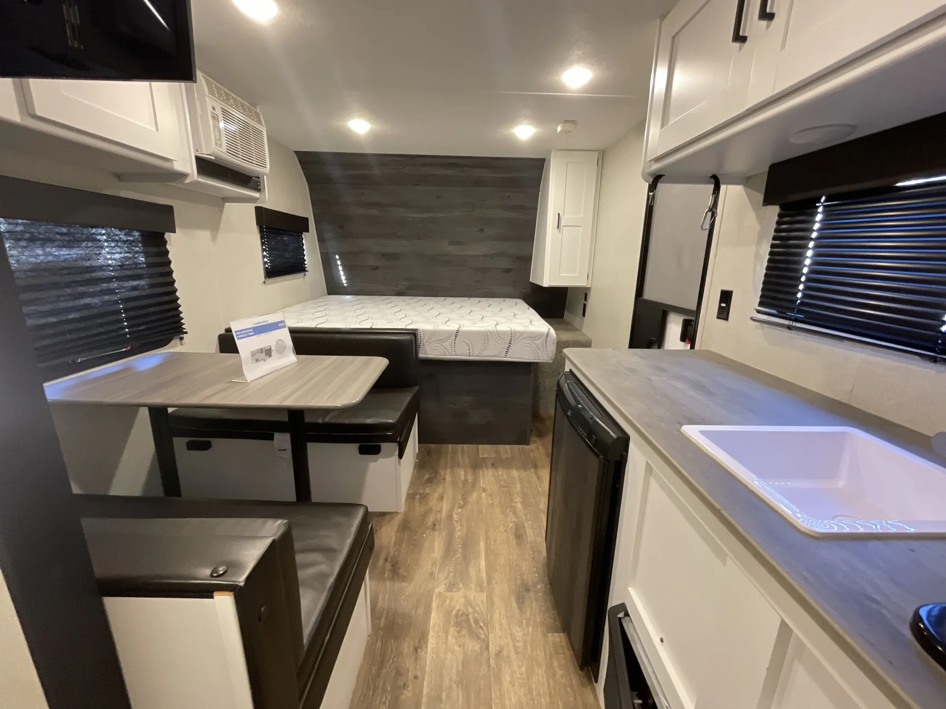 2021 Keystone Hideout 175BH — living area main