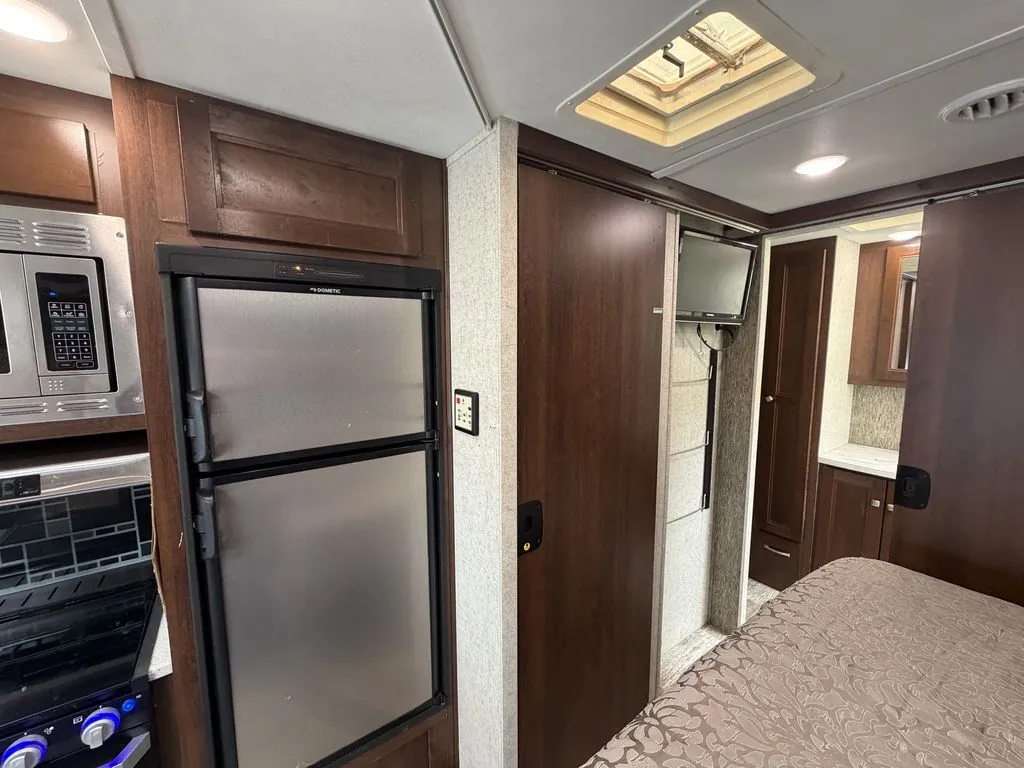 2018 Forest River Forester 2421MS, Photos photo 19