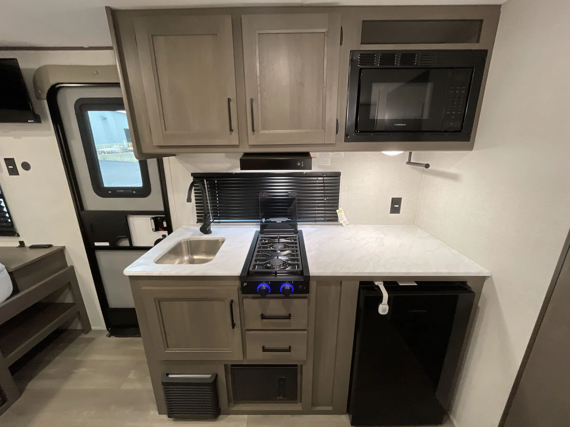 2025 Grand Design Transcend One 151BH — living area main