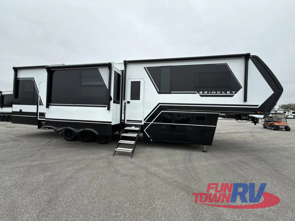 2026 Brinkley Model G 3520, Photos photo 3