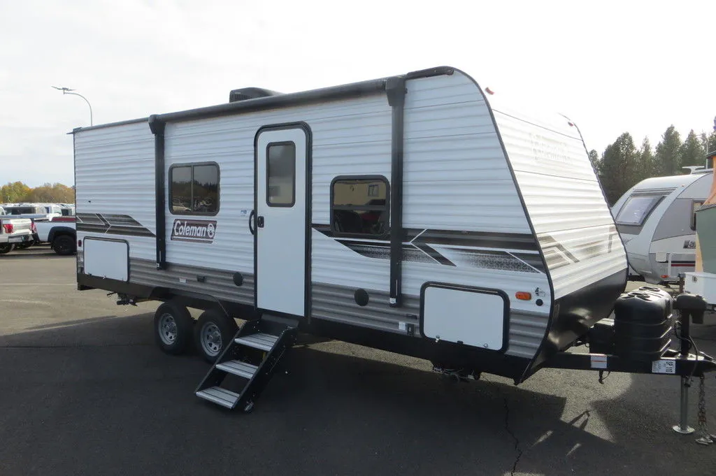 2022 Dutchmen Coleman Lantern LT 214BH - Photo 2