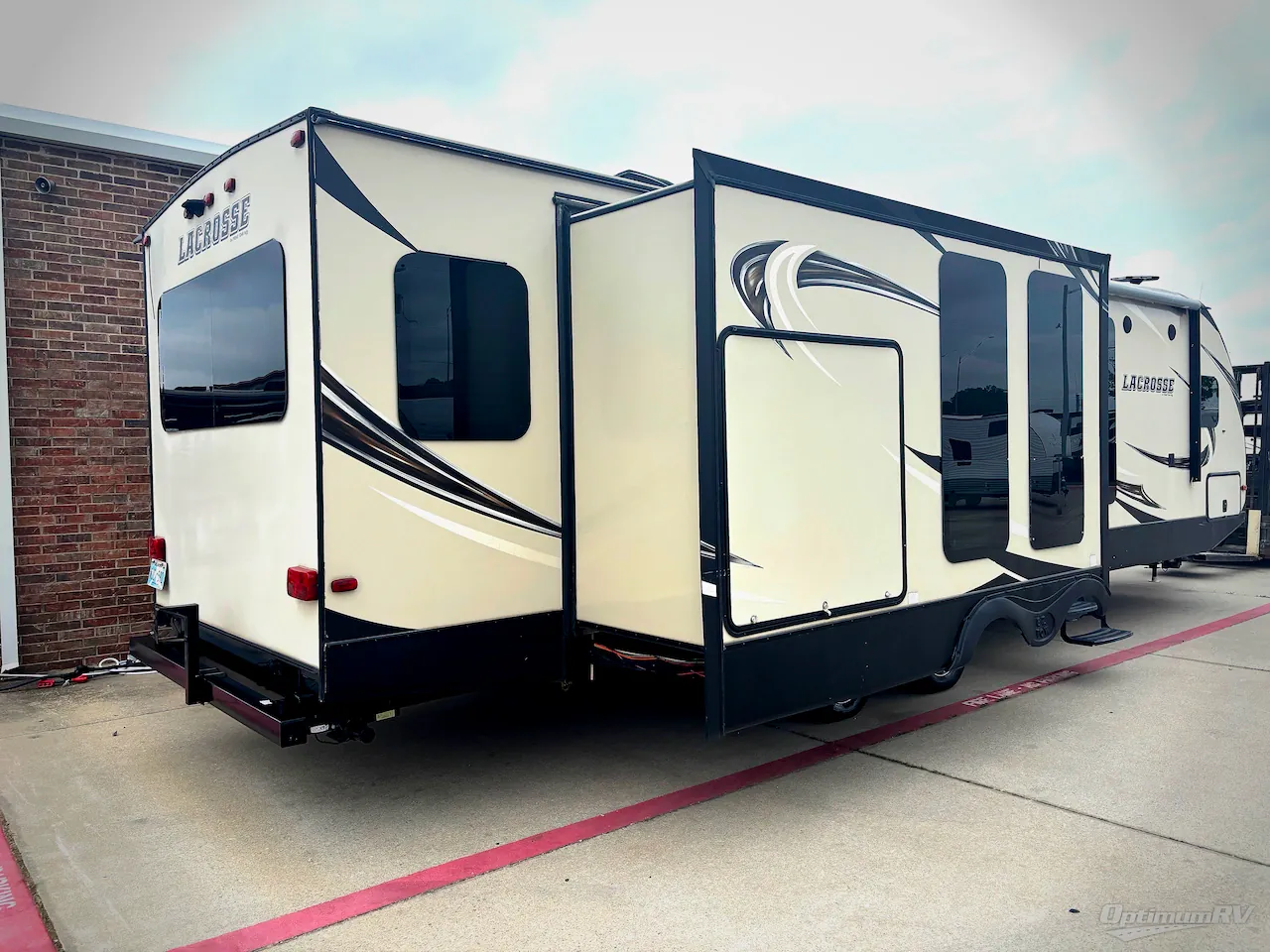 2019 Prime Time LaCrosse 3399SE