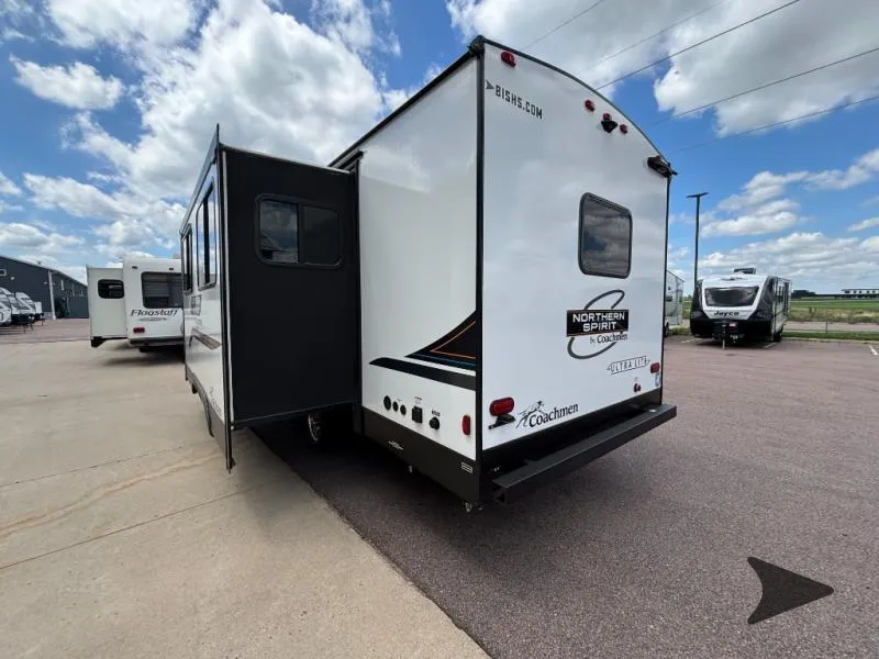 2025 Coachmen Northern Spirit Ultra Lite 2557RB - Photo 3