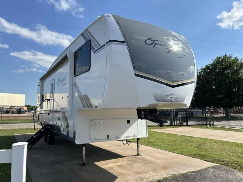 2026 Open Range RV Roamer 27RKSS - Photo 2