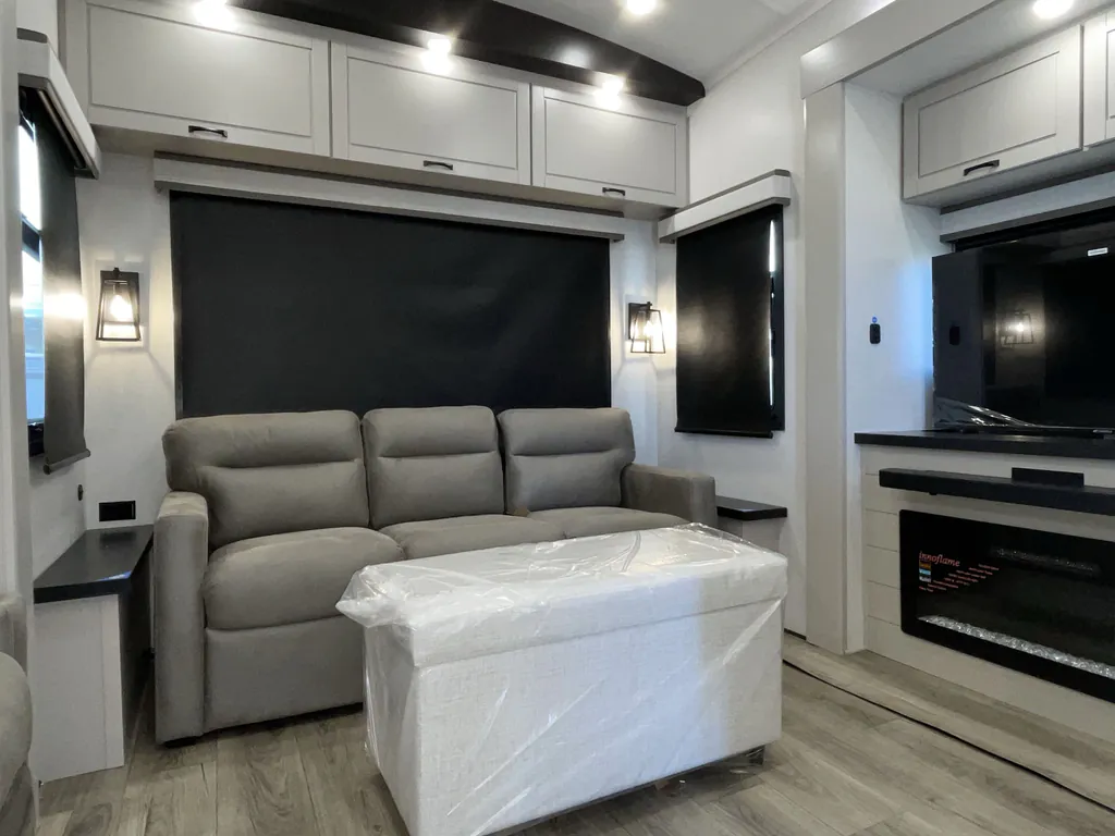 2026 Jayco North Point 387FBTS, Photos photo 8