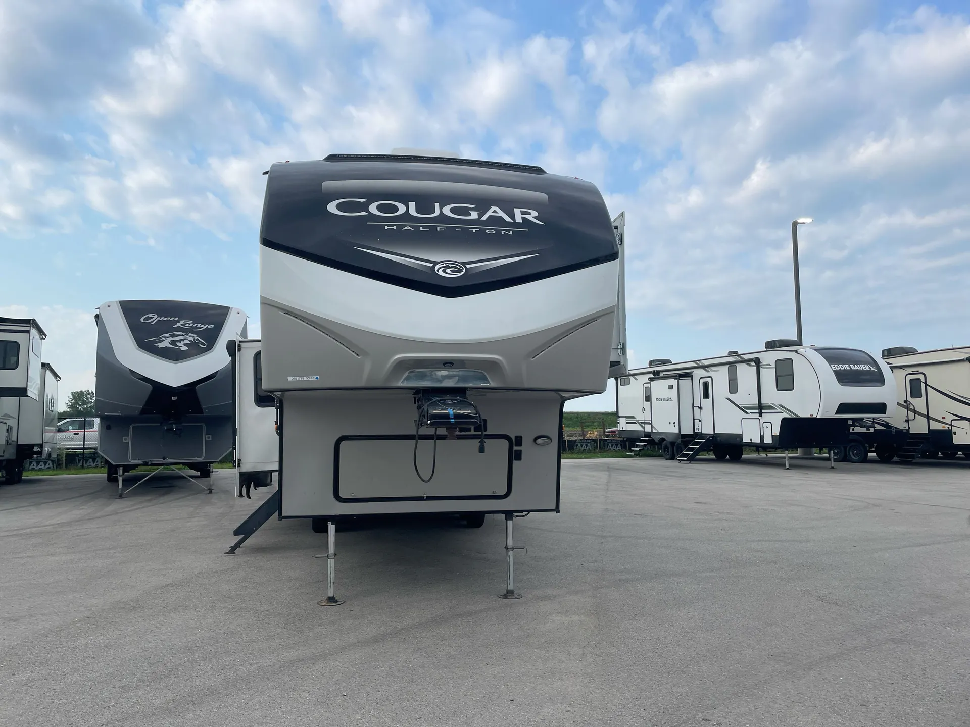 2020 Keystone Cougar Half-Ton 30RLS — front