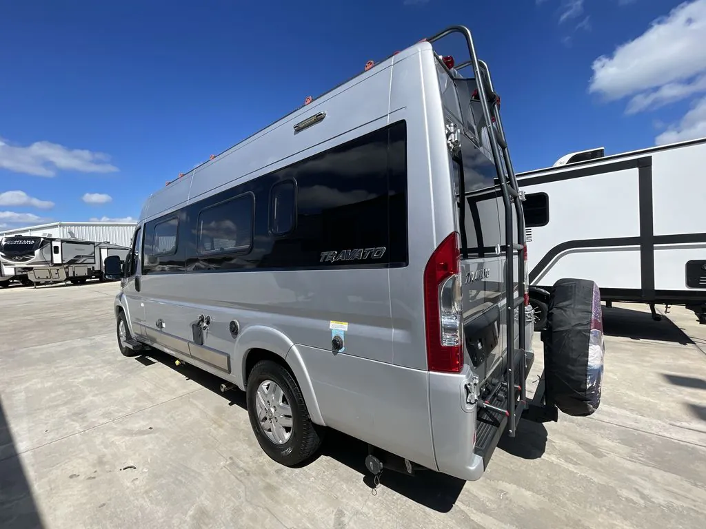 2019 Winnebago Travato 59KL, Photos photo 6