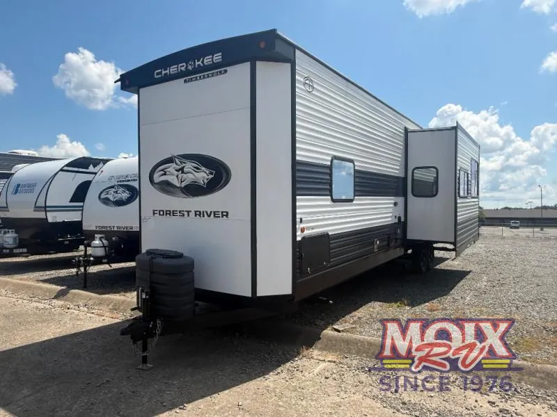 2025 Forest River Cherokee Timberwolf 39TN - Photo 4