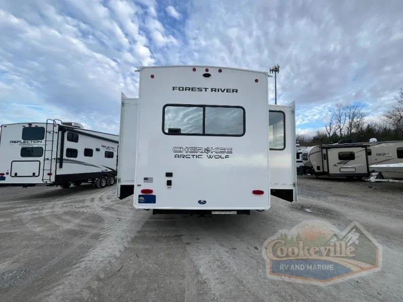 2026 Forest River Cherokee Arctic Wolf 289PANO - Photo 4
