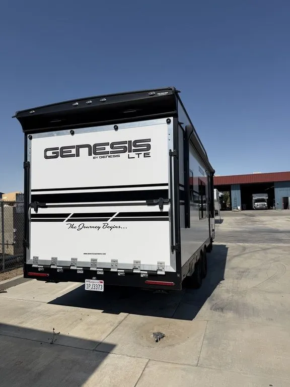 2025 Genesis Supreme GENESIS G220LTE - Photo 4