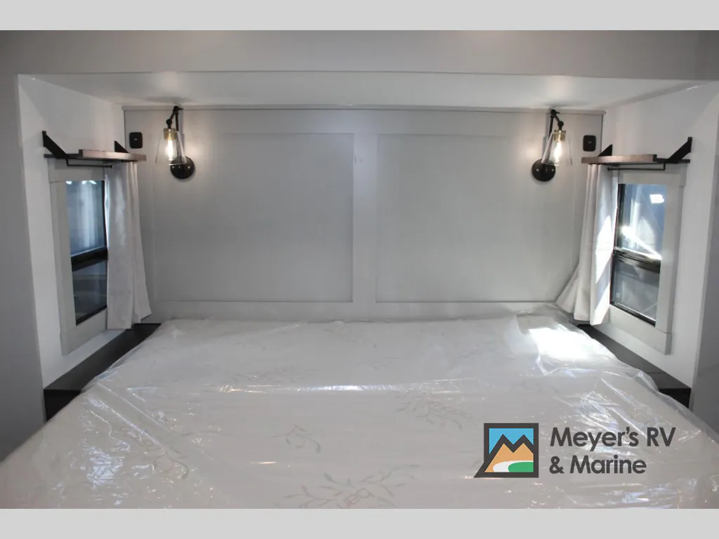 2026 Brinkley Model Z 3600, Photos photo 37
