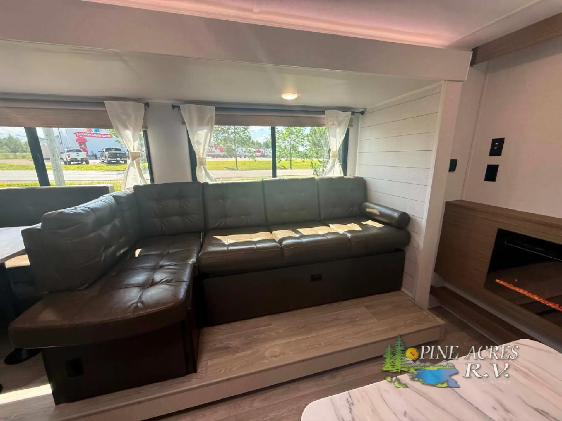 2027 Forest River Wildwood 263BHXL — Photo 5