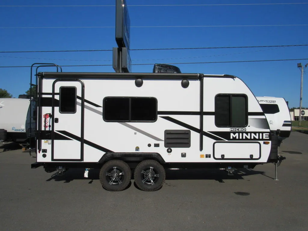 2025 Winnebago Micro Minnie 1821FB - Photo 2