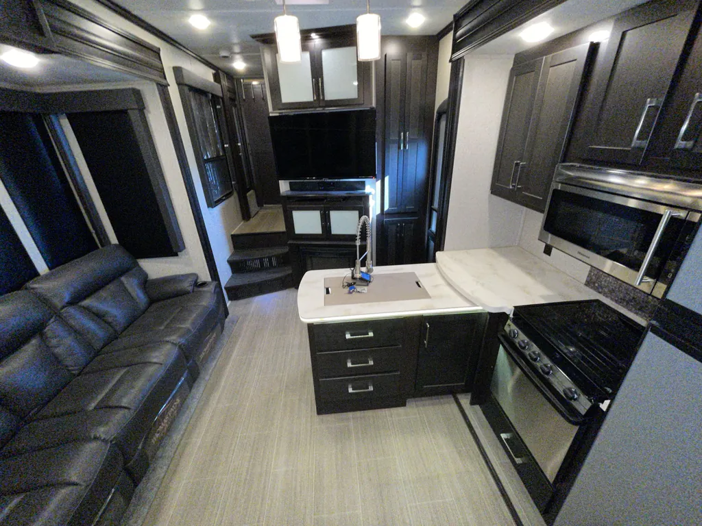 2026 Keystone Raptor 433, Photos photo 3