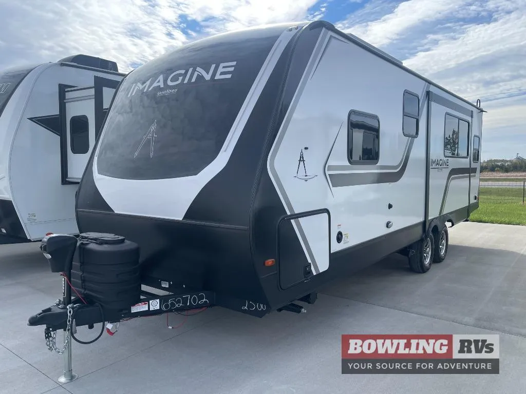 2027 Grand Design Imagine 2500RL - Photo 2