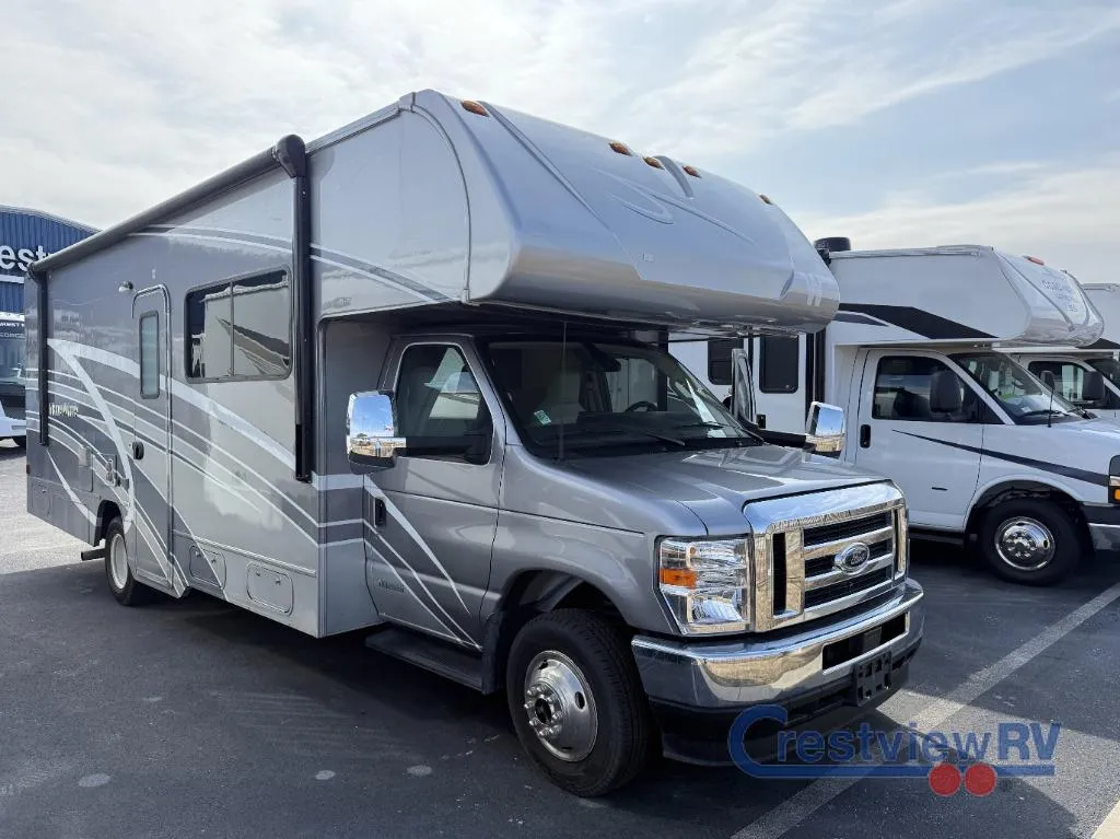2025 Winnebago Minnie Winnie 26T - Photo 2