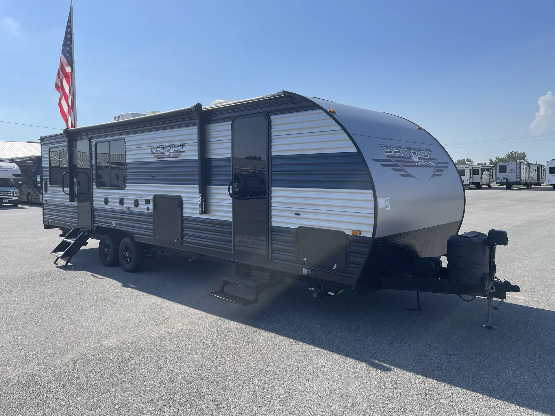2022 Forest River Cherokee Grey Wolf 26MBRR - Photo 2
