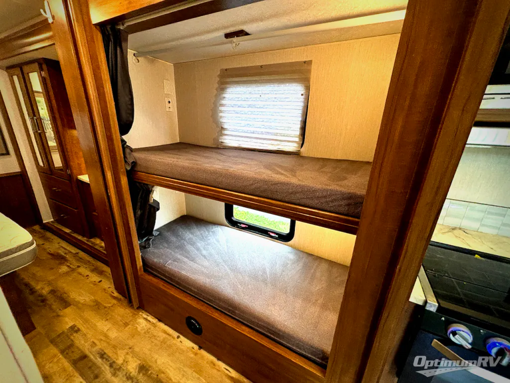 2020 Coachmen Pursuit 31BH, Photos photo 14
