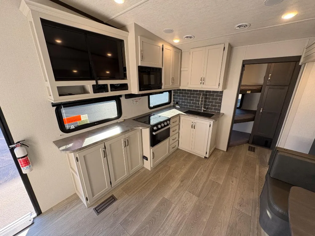 2024 Keystone Cougar Sport 2700BH, Photos photo 11